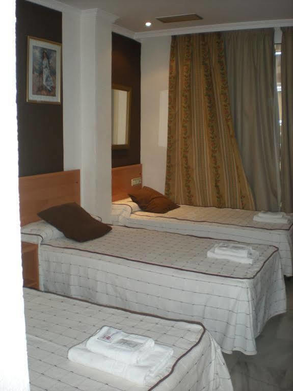 Hotel New Sanz Torremolinos Zewnętrze zdjęcie